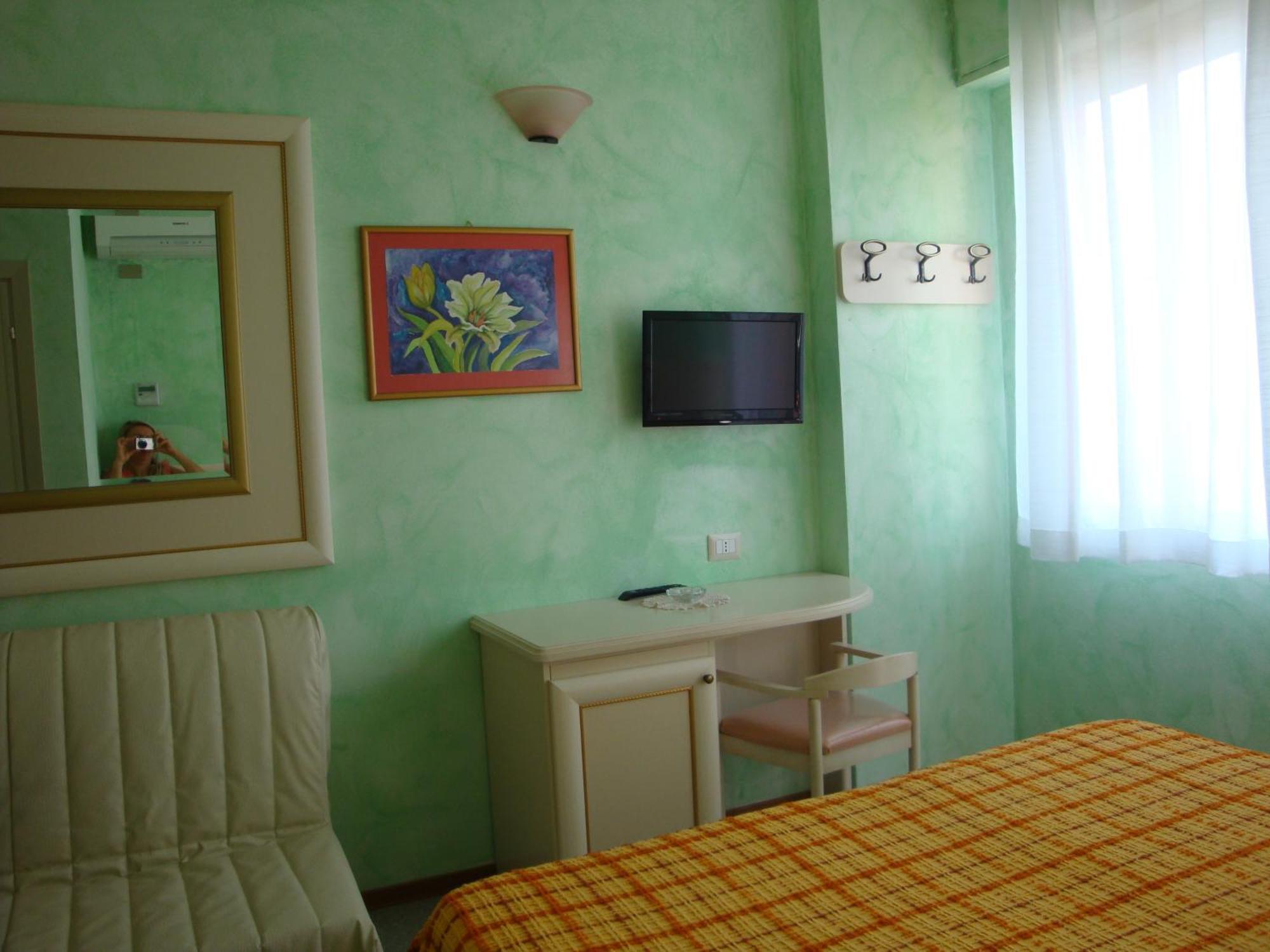 Hotel Prestigio Cesenatico Cameră foto