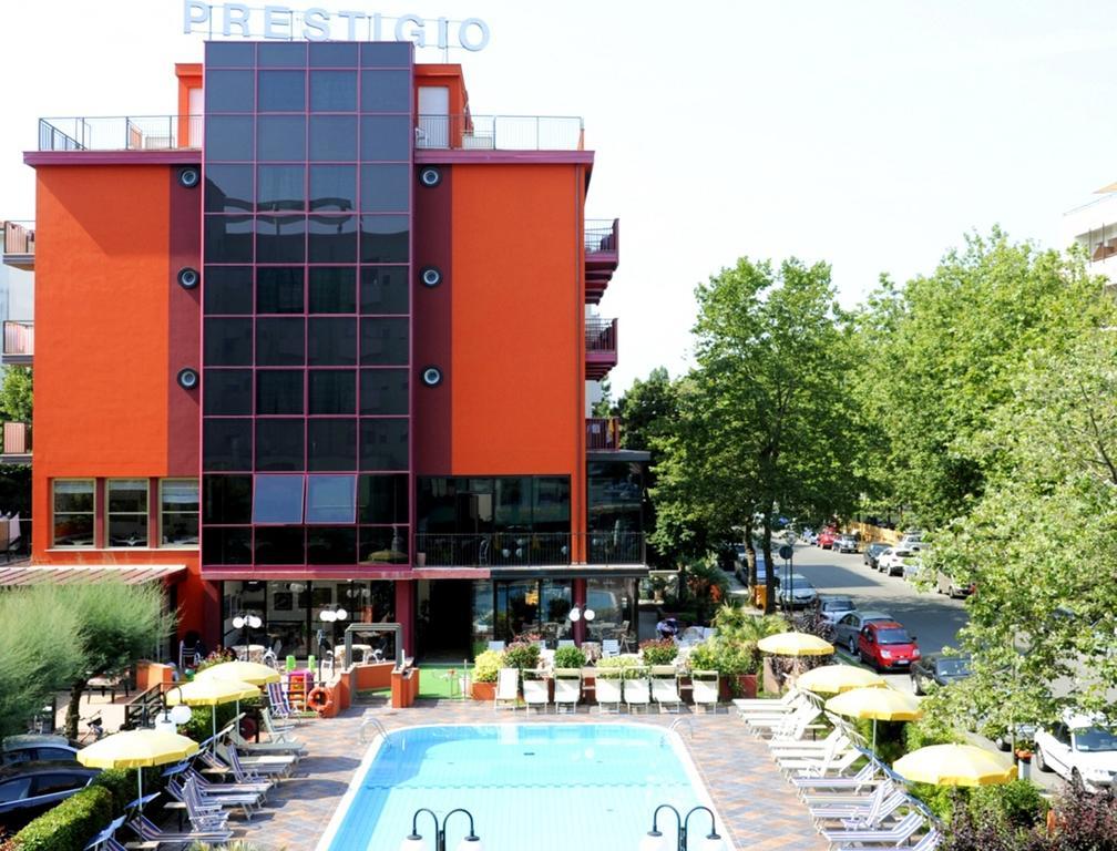 Hotel Prestigio Cesenatico Exterior foto